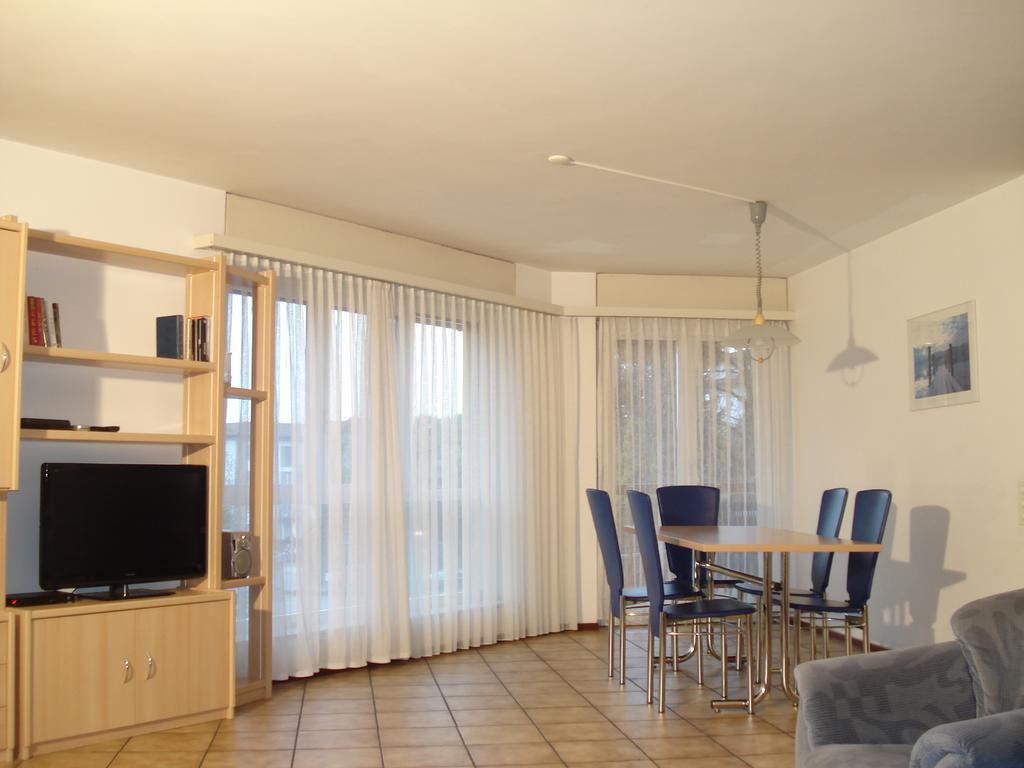 Apart Holidays - Residenza Flora لوكارنو الغرفة الصورة